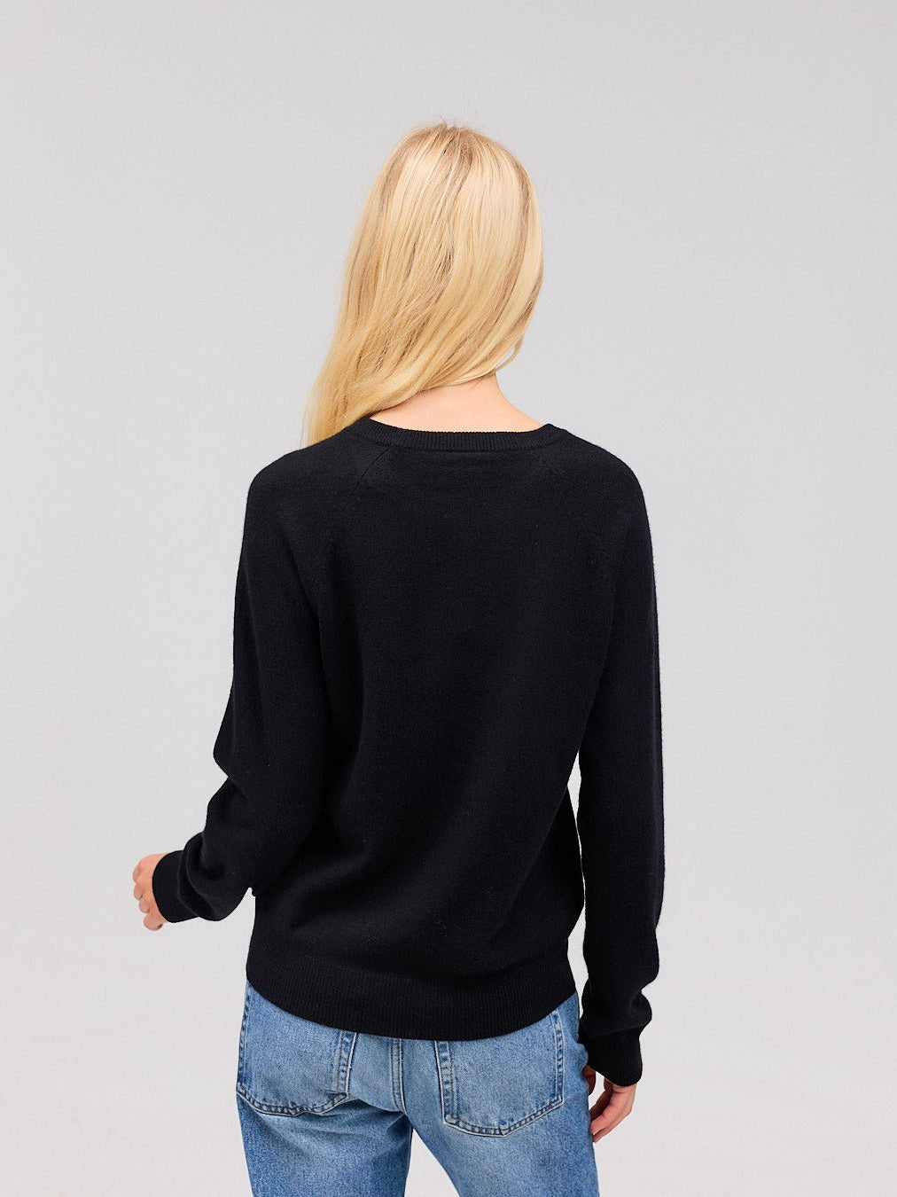 ASTRID cashmere crewneck sort - Nordic Weaving