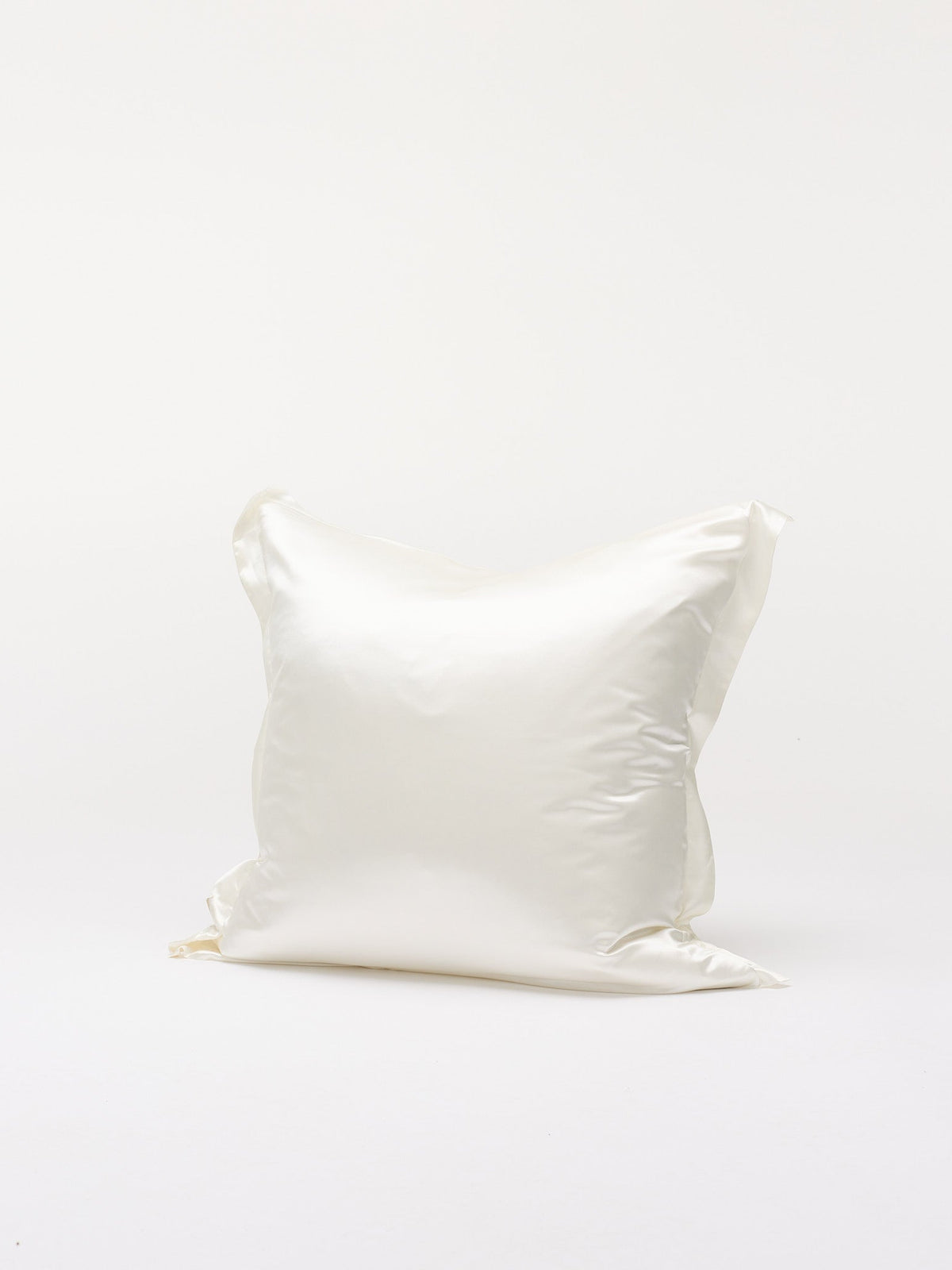 Silke pudebetræk ivory - Nordic Weaving