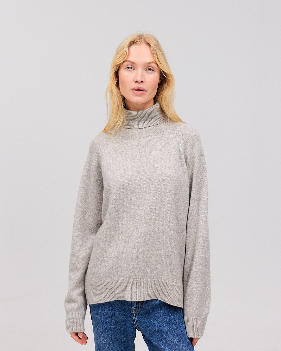 BREGDIS cashmere bluse lys grå - Nordic Weaving
