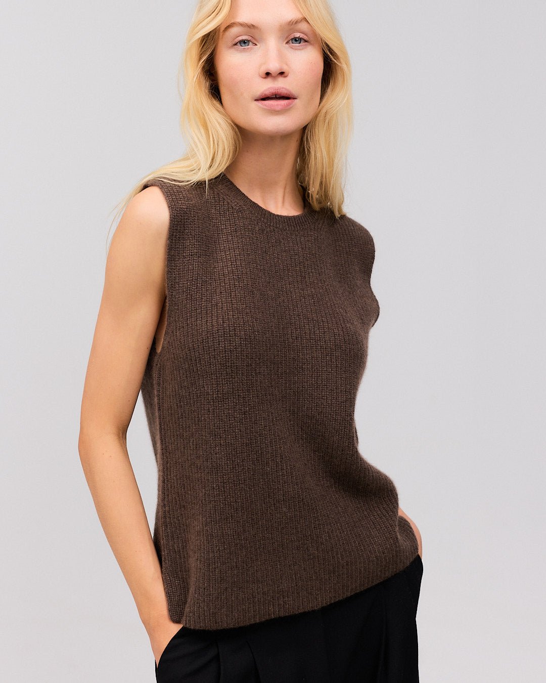 THORA cashmere vest buffalo - Nordic Weaving